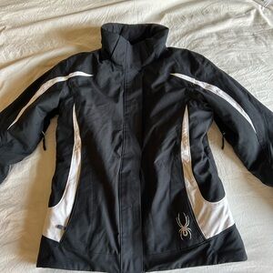 Women’s Black and White Ski Jacket